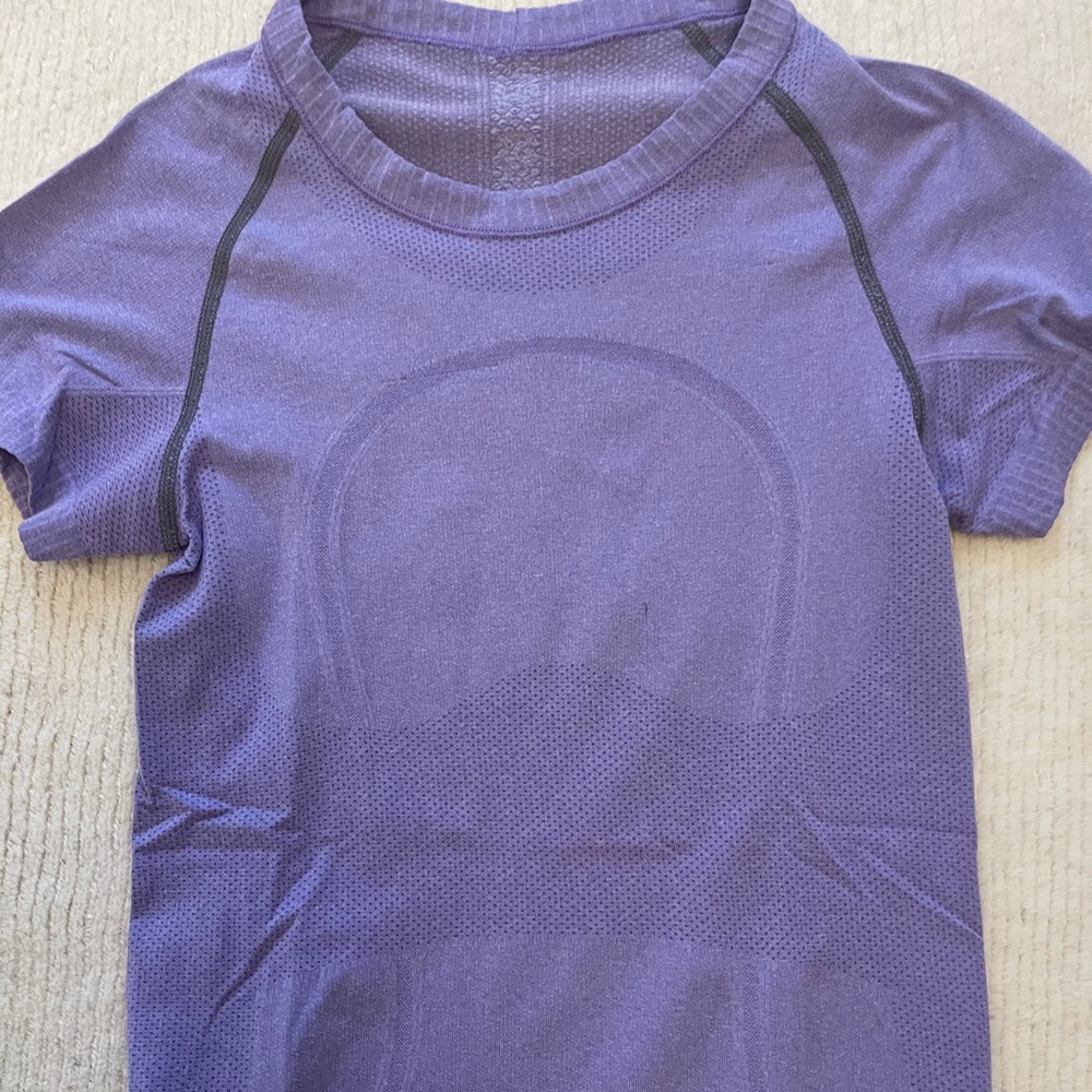 Lululemon Swift Short Sleeve Size small